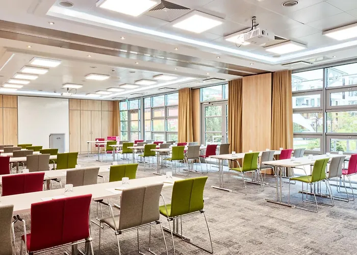 Mercure Residenz Frankfurt Messe Отель 4*