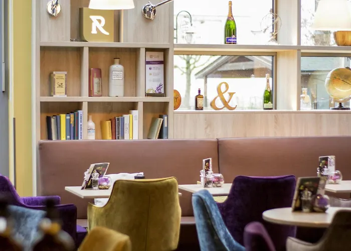 Mercure Residenz Frankfurt Messe Отель 4*