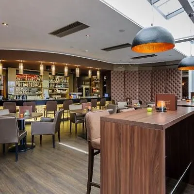 سكن ميركور فراكفورت ميسي فرانكفورت